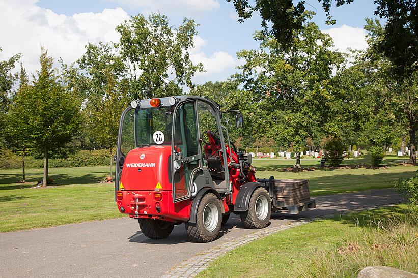 Weidemann Hoftrac 1280 im Einsatz