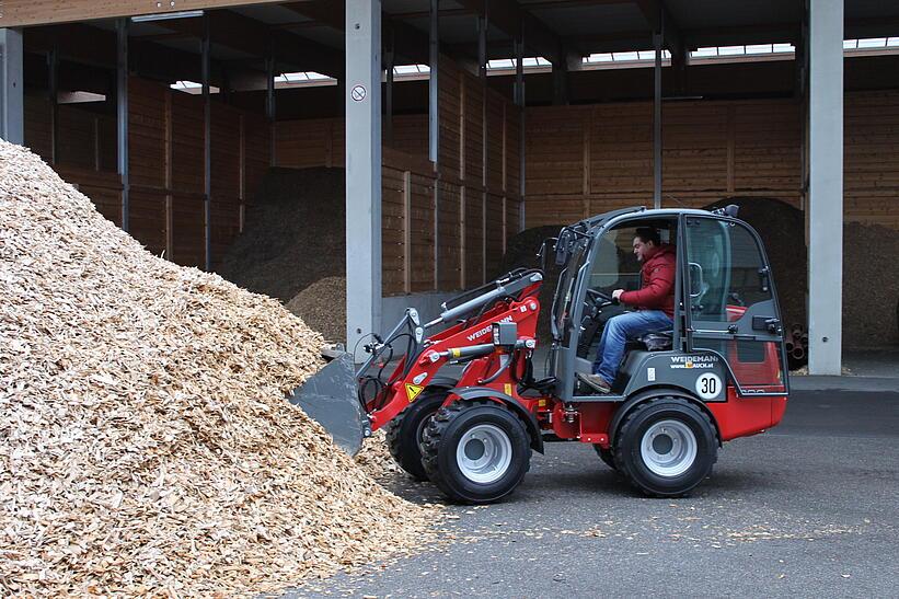 Weidemann Hoftrac 1280 im Einsatz