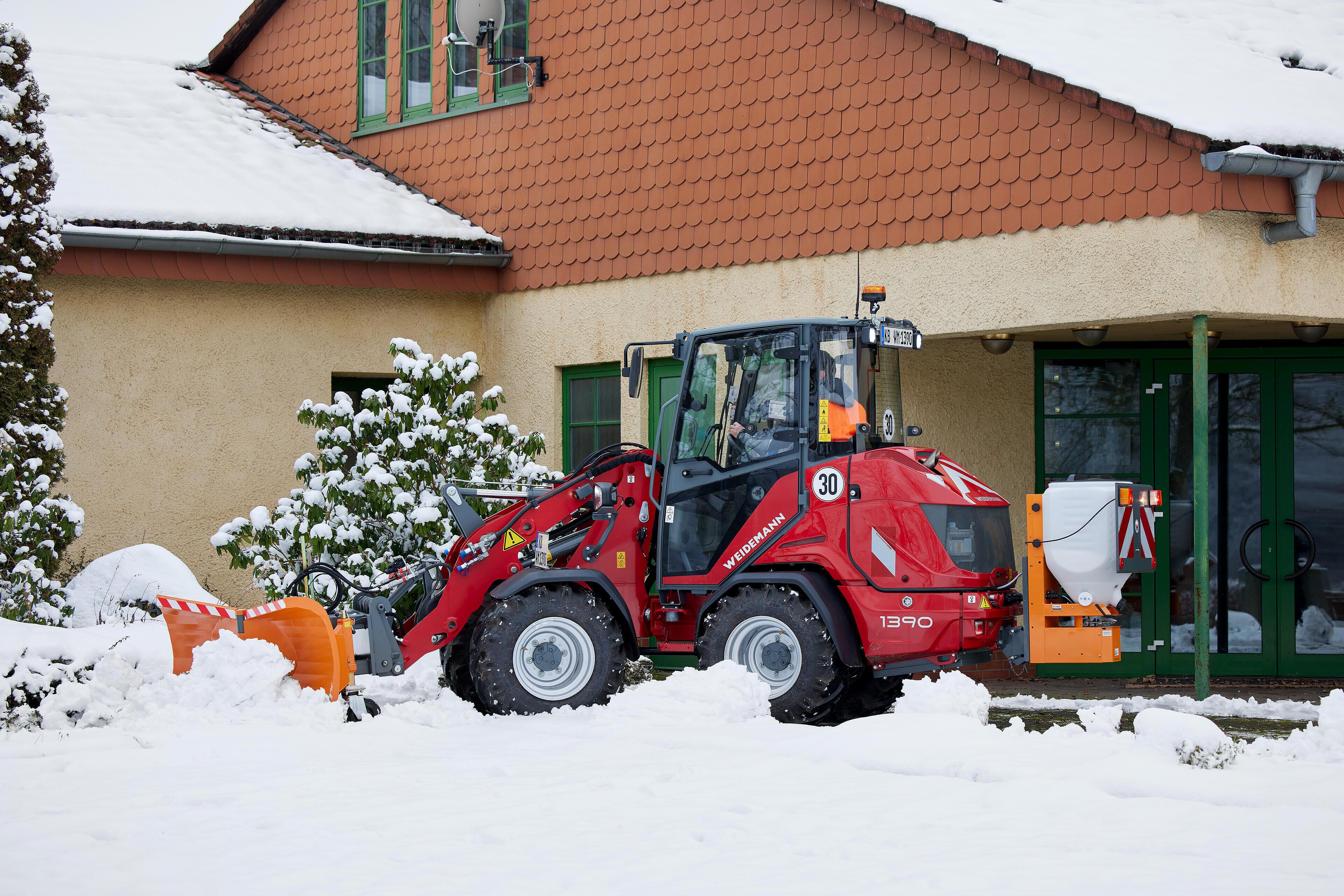 Weidemann Hoftrac 1390 használatban