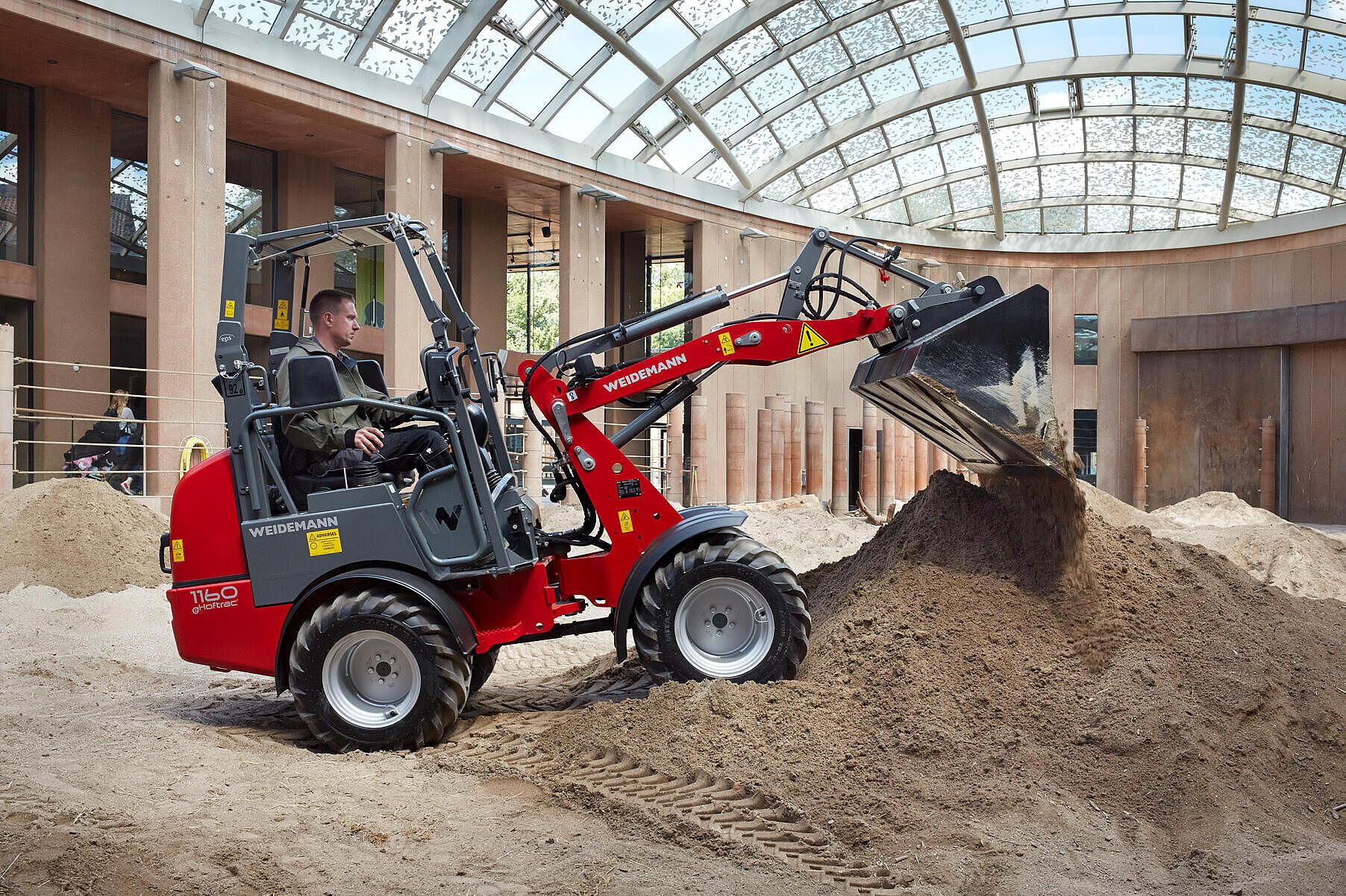 Weidemann Hoftrac 1160e en action