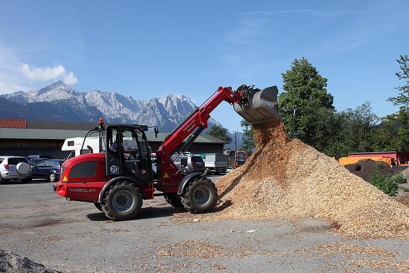 Weidemann tele wheel loader 4080LPT in use