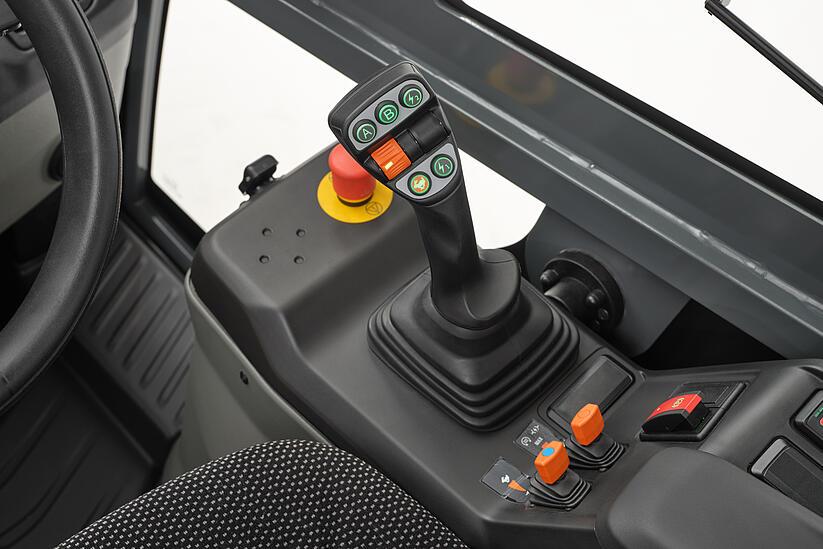 Weidemann Hoftrac 1390e Joystick, Studio