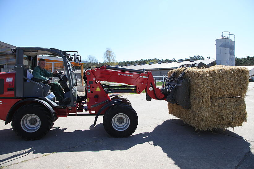 Weidemann Teleskopradlader 2070CX50 LPT im Einsatz