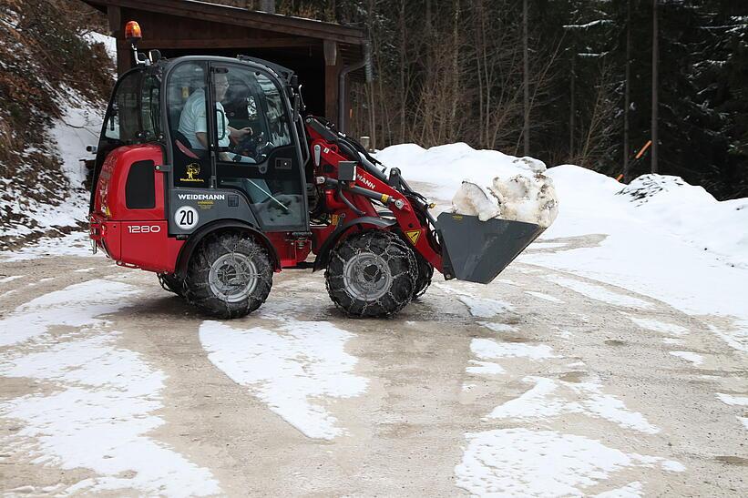 Weidemann Hoftrac 1280 im Einsatz