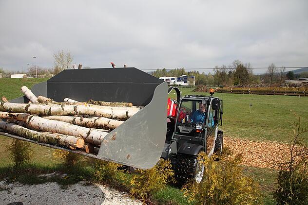 Weidemann T5522 teleszkópos rakodó használatban