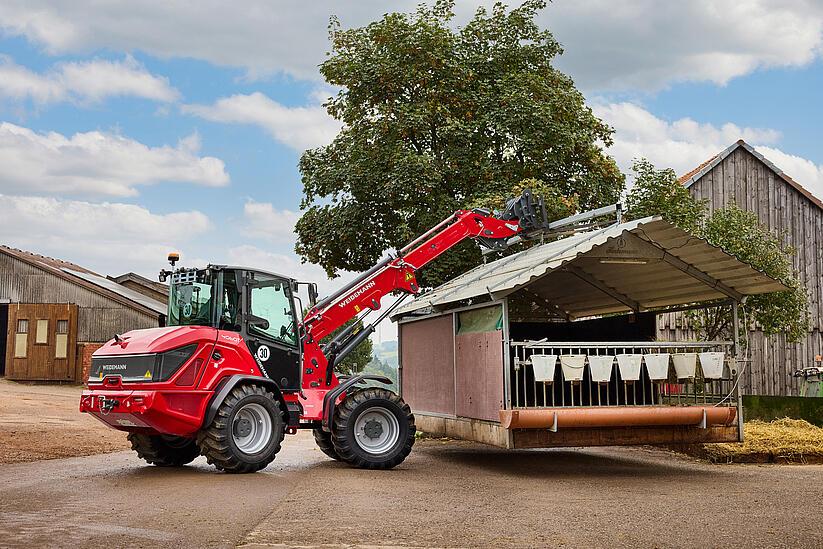 Weidemann telescopic wheel loader 4060T in studio, Efficiency