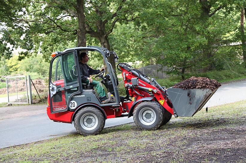 Weidemann Hoftrac 1280 im Einsatz