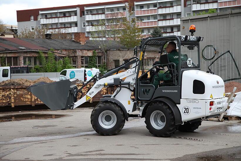 Weidemann Hoftrac 1380 im Einsatz