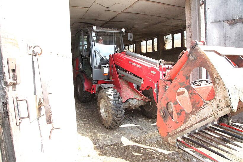 Weidemann Radlader 3002 D/P, 2002 D/M im Einsatz