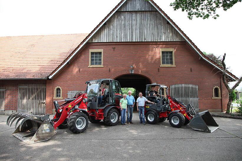 Group image of machines and people