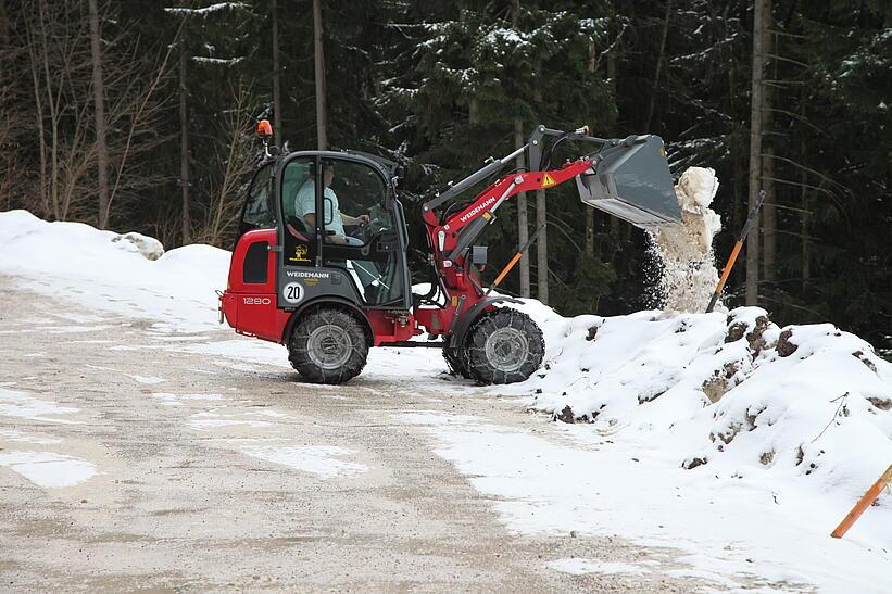 Weidemann Hoftrac 1280 im Einsatz